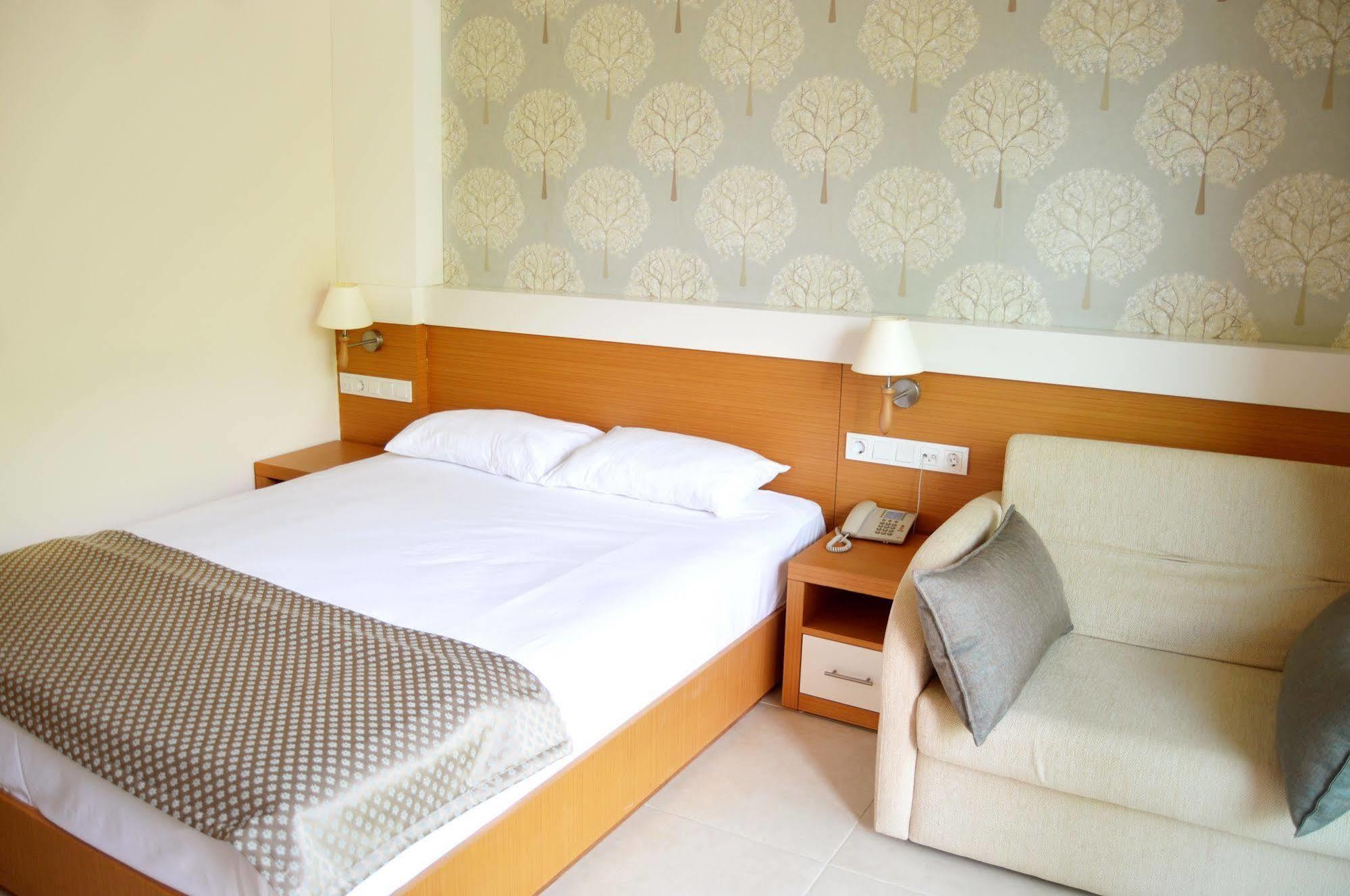 Dilekagaci Boutique Hotel And Beach Ortakentyahşi Exterior foto