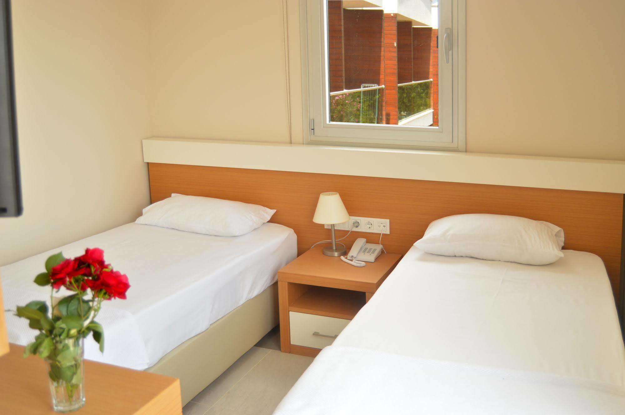 Dilekagaci Boutique Hotel And Beach Ortakentyahşi Exterior foto